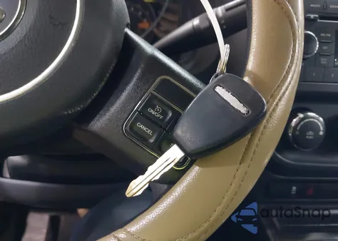 2016 Jeep Compass Sport из США, поврежденный, VIN 1C4NJDBB3GD756482